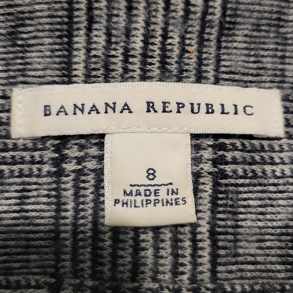 Banana Republic Gray Plaid Pleated Mini Skirt Women's 8 - Picture 3 of 6